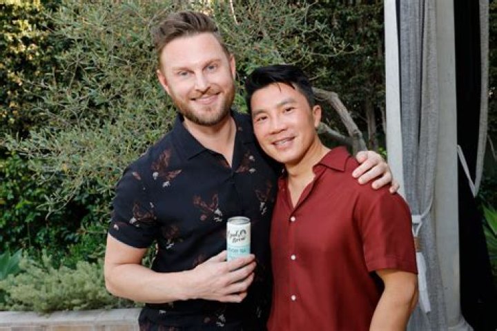Bobby Berk Height, Weight, Net Worth, Age, Wiki, Who, Instagram, Biography